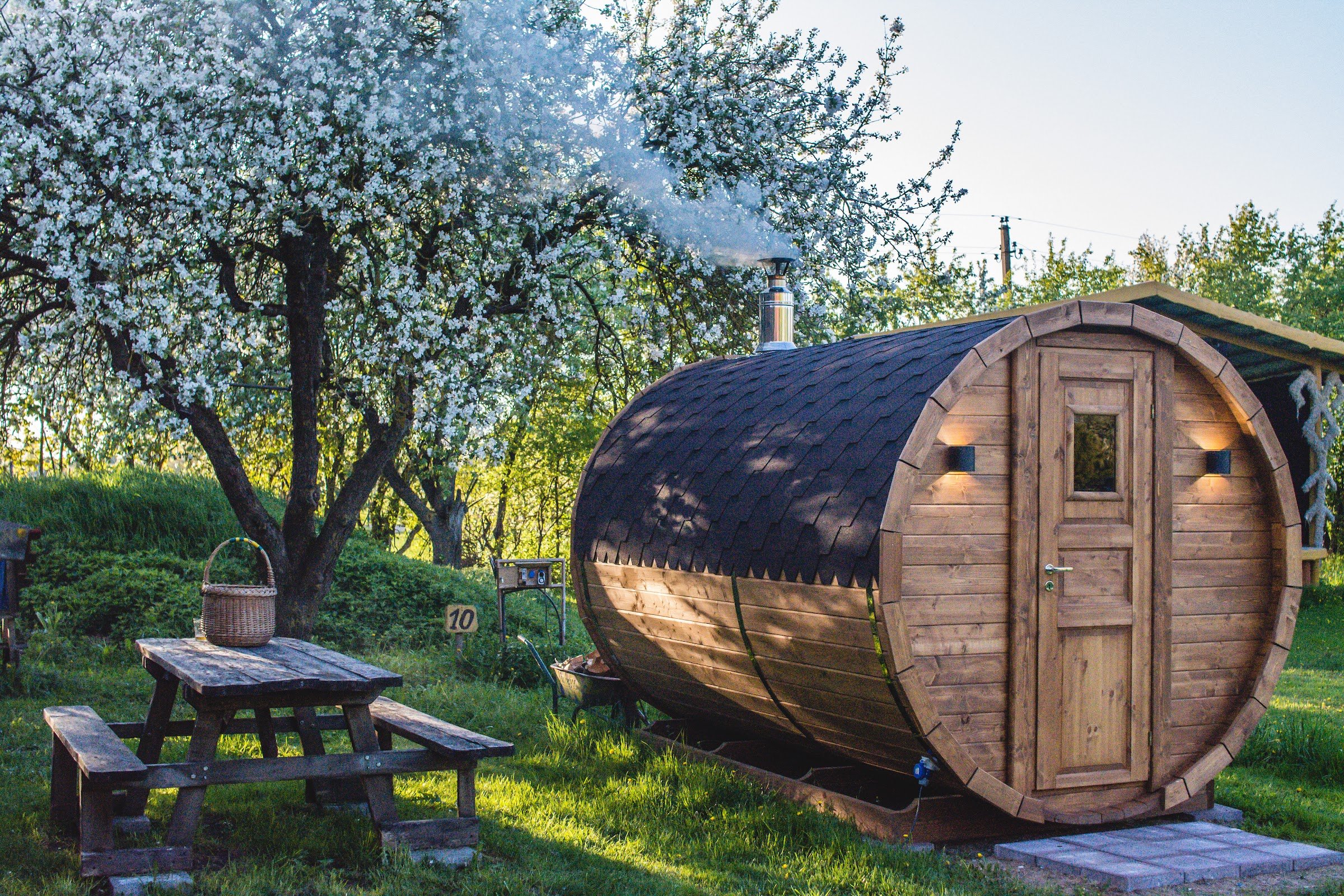 Sunny Nights CAMPING & Hostel (Gataučiai)